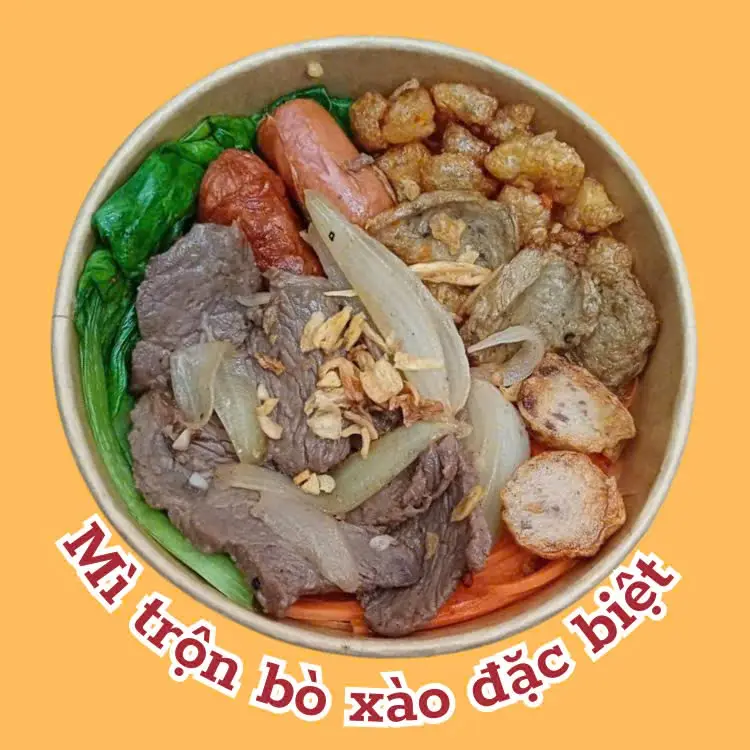 Hình ảnh Mì trộn bò xào đặc biệt