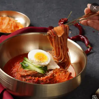 Hình ảnh Mì lạnh trộn- 비빔냉면
