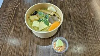 Hình ảnh Cà Ri (Thứ 4)