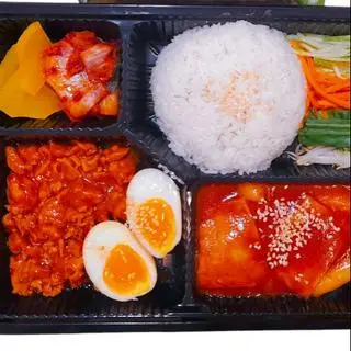 Hình ảnh Set cơm Hàn Quốc Thịt Xào 