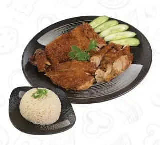 Hình ảnh Cơm góc tư gà quay Hải Nam