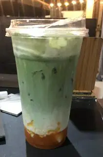 Hình ảnh Matcha latte đào 