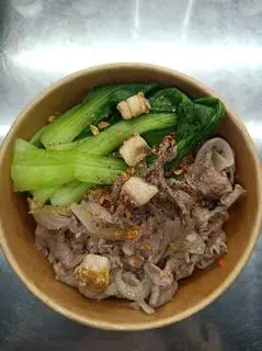 Hình ảnh Mì trộn bò sa tế