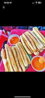Hình ảnh Bánh Mì Que Pate 