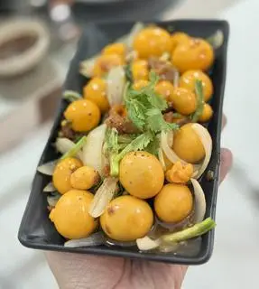 Hình ảnh Trứng non cháy tỏi