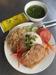 Hình ảnh Cơm tấm sườn-bì