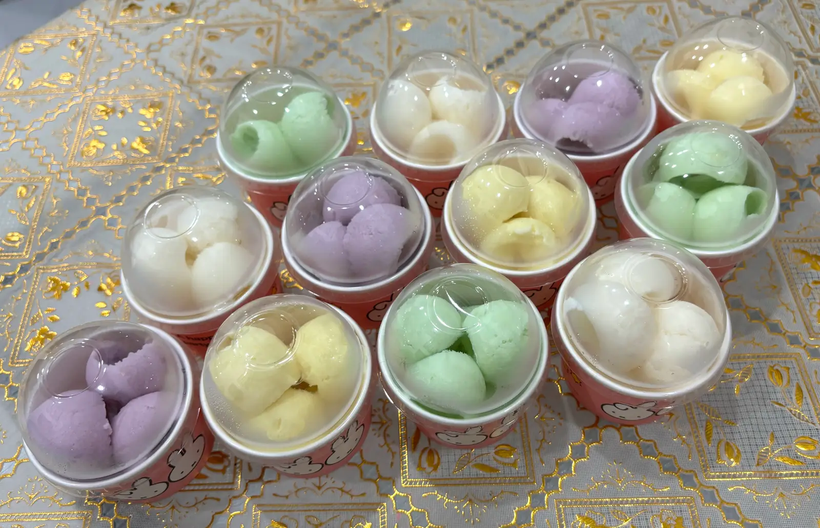 Hình ảnh Combo 5 ly kem dừa Mix 2vị