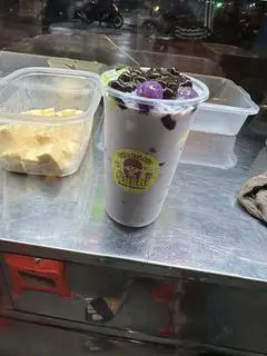 Hình ảnh Trà sữa sốt khoai môn