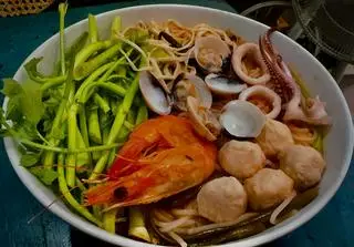 Hình ảnh Bún Thái Hải Sản Thập Cẩm 