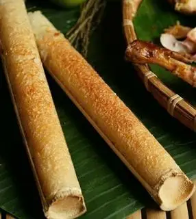 Hình ảnh Cơm lam nóng giòn