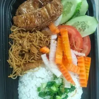 Hình ảnh Cơm sườn bì chay