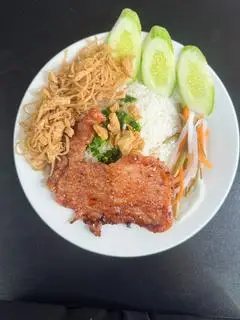 Hình ảnh Cơm sườn - bì