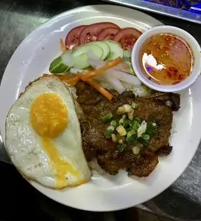 Hình ảnh Cơm sườn - trứng