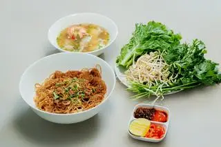 Hình ảnh Hủ tiếu hải sản - khô