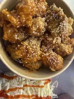 Hình ảnh Gà Viên Sốt Cay