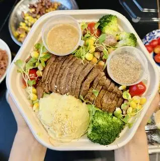 Hình ảnh Bowl Steak Bò Áp Chảo 