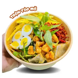 Hình ảnh Bánh tráng phơi sương trộn tóp mỡ giòn rụm