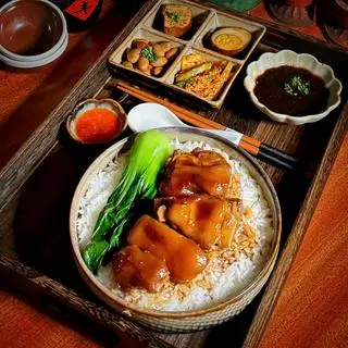 Hình ảnh Set cơm chân giò kho