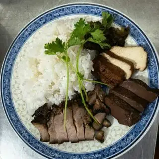 Hình ảnh Cơm phần phá lấu bắp giò - 猪脚包饭