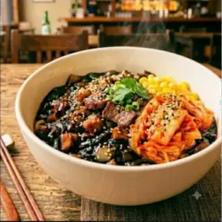 Hình ảnh Mì Tương đen thịt bò xào