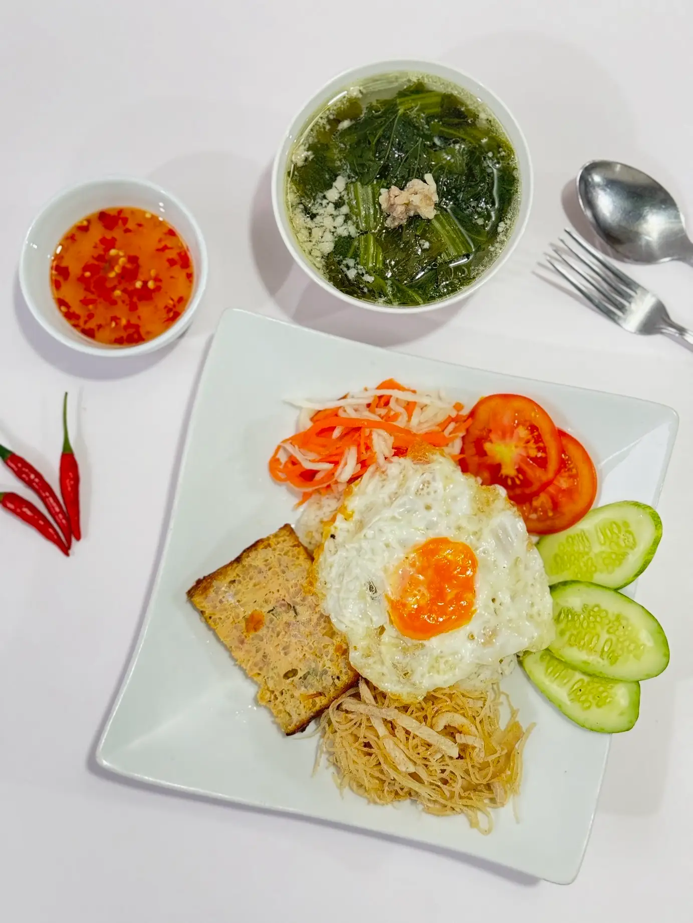 Hình ảnh Cơm Tấm 3 Chị Em - Chả Ốp La Chà Bông
