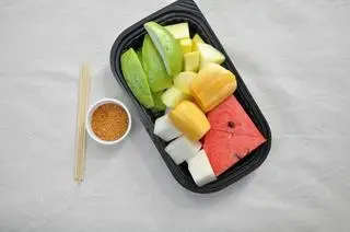 Hình ảnh Bưởi Mix dưa lưới, ổi - hộp 600gr