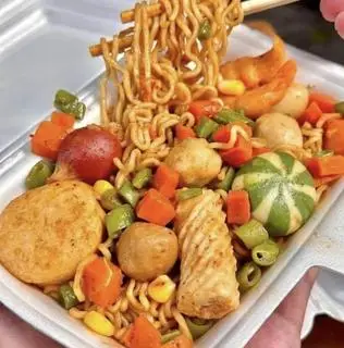 Hình ảnh Mì trộn thập cẩm nhiều mỳ ( flash sale )