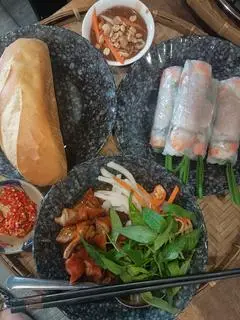 Hình ảnh gỏi cuốn tôm thịt 