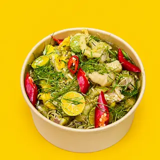 Hình ảnh Chân gà ngâm sả tắc (16 chân)