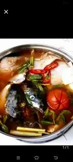 Hình ảnh Lẩu mini cá hồi 
