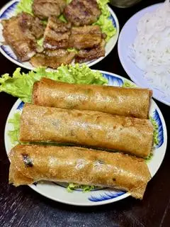 Hình ảnh Bún chả giò