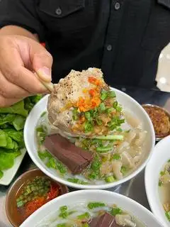 Hình ảnh BÁNH CANH XƯƠNG -THỊT