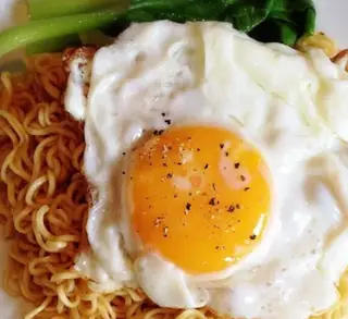 Hình ảnh Mì Xào trứng 