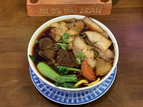 Hình ảnh Mì bò - xá xíu