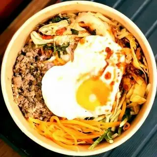 Hình ảnh Cơm trộn sốt gojuchang bò bulgogi