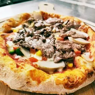 Hình ảnh Pizza bò nấm 12 Inches