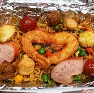 Hình ảnh Mì Trộn Thập Cẩm + Coca
