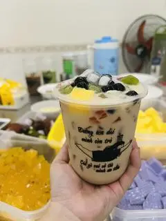 Hình ảnh Trà sữa truyền thống full topping 700ml