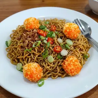 Hình ảnh Mì tôm viên 