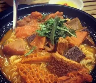 Hình ảnh Phá Lấu Bánh Mì Xuất To