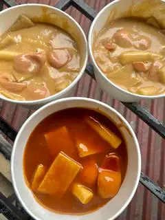 Hình ảnh combo best seller: tok sốt cay + tok sốt rose