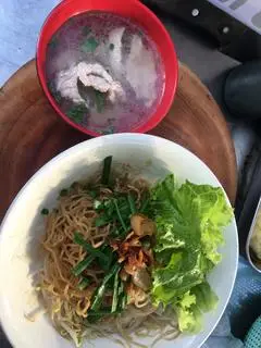 Hình ảnh mì tươi khô thịt thập Cẩm 