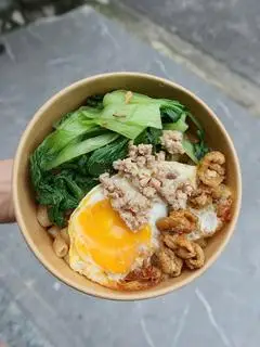Hình ảnh Nui Xào Trứng & Thịt Bằm