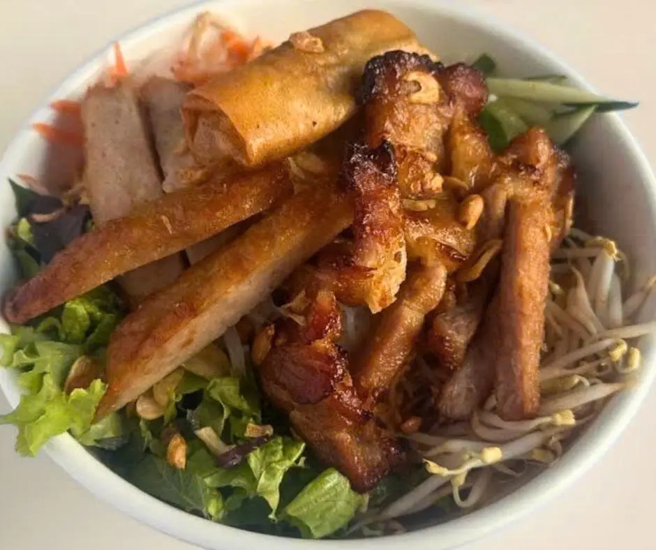 Hình ảnh Bún thịt nướng thượng hạng