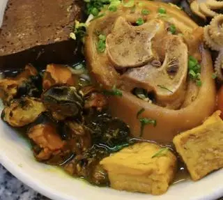 Hình ảnh Bún riêu cua giò - ốc