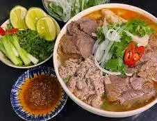 Hình ảnh Bún bò tái giò 