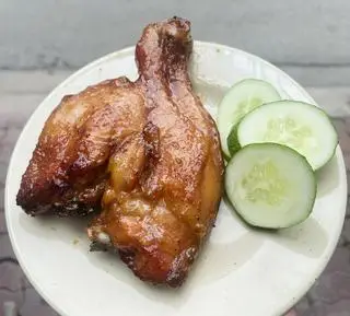 Hình ảnh Cơm đùi gà nướng