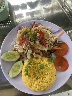 Hình ảnh Cơm gà xé