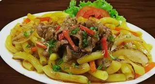 Hình ảnh Nui xào bò 