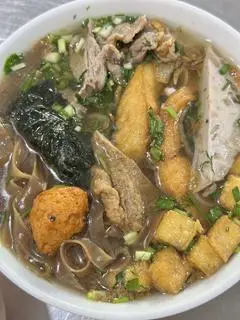 Hình ảnh Bánh đa nước đặc biệt+ trà đá